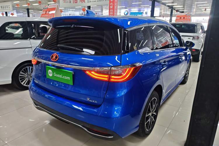 Used BYD Song MAX 2017 1.5T Automatic Smart Connect Prestige 7-Seater Exterior 5
