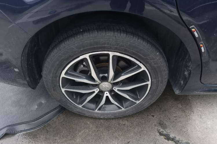 Used BYD Song MAX 2017 1.5T Automatic Smart Connect Elite 7-Seater Exterior 5