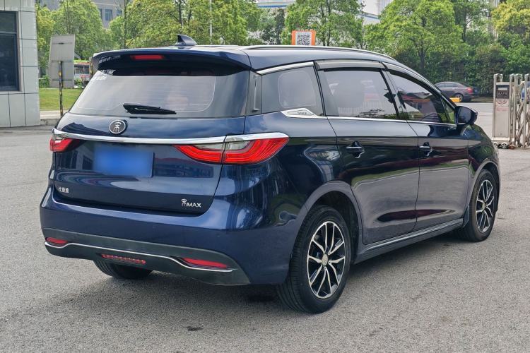 Used BYD Song MAX 2017 1.5T Automatic Smart Connect Elite 7-Seater Exterior 5