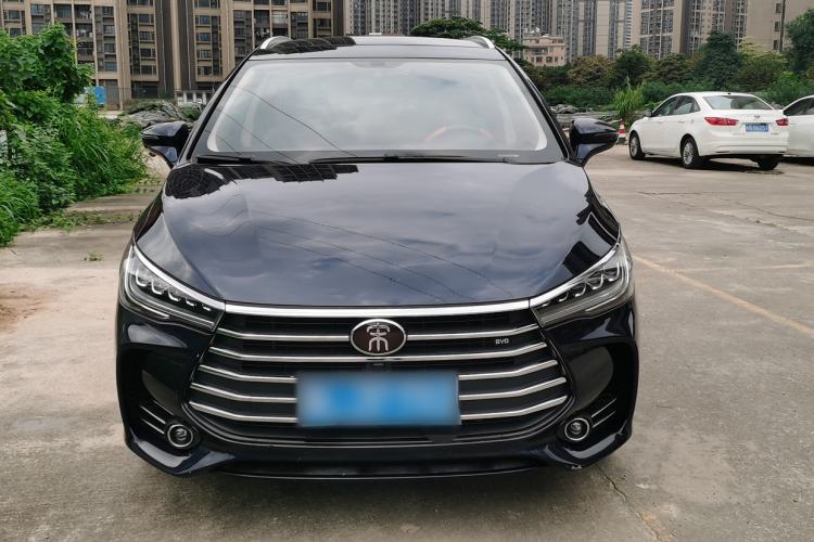 Used BYD Song MAX 2017 1.5T Automatic Smart Connect Elite 7-Seater Exterior 5