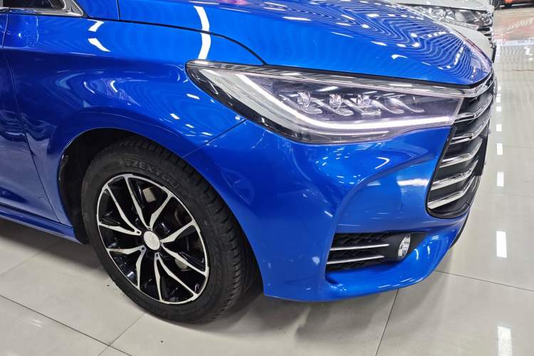 Used BYD Song MAX 2017 1.5T Automatic Smart Connect Prestige 7-Seater Exterior 6
