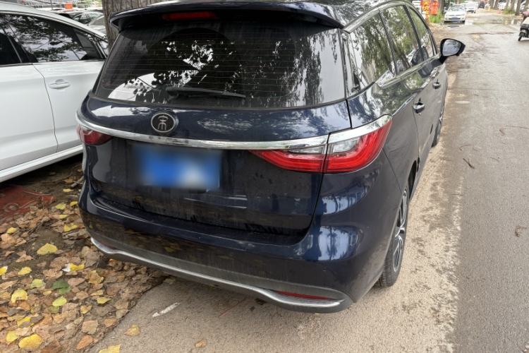 Used BYD Song MAX 2017 1.5T Automatic Smart Connect Elite 7-Seater Exterior 6