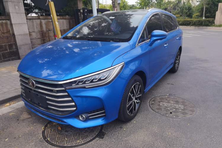 Used BYD Song MAX 2017 1.5T Automatic Smart Connect Prestige 7-Seater Exterior 6