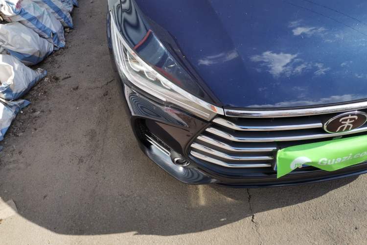 Used BYD Song MAX 2017 1.5T Automatic Smart Connect Luxury 7-Seater Exterior 6