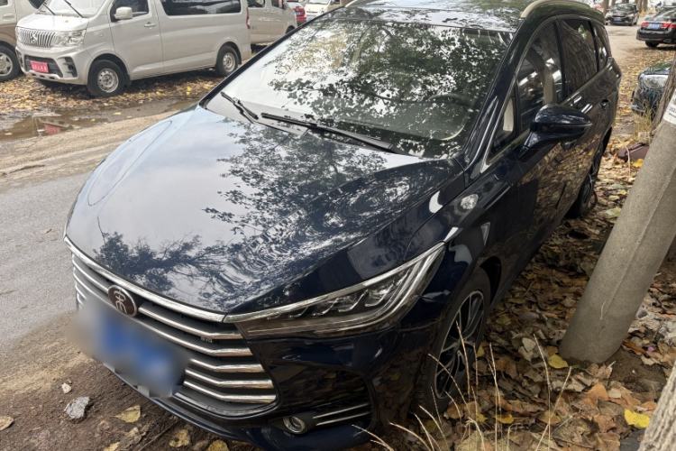 Used BYD Song MAX 2017 1.5T Automatic Smart Connect Elite 7-Seater Exterior 7