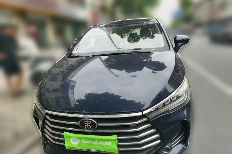 Used BYD Song MAX 2017 1.5T Automatic Smart Connect Elite 7-Seater Front