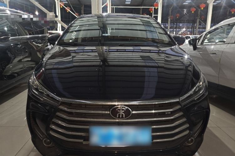 Used BYD Song MAX 2017 1.5T Automatic Smart Connect Luxury 7-Seater Front