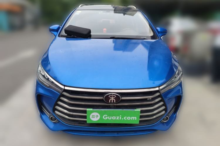 Used BYD Song MAX 2017 1.5T Automatic Smart Connect Elite 7-Seater Front