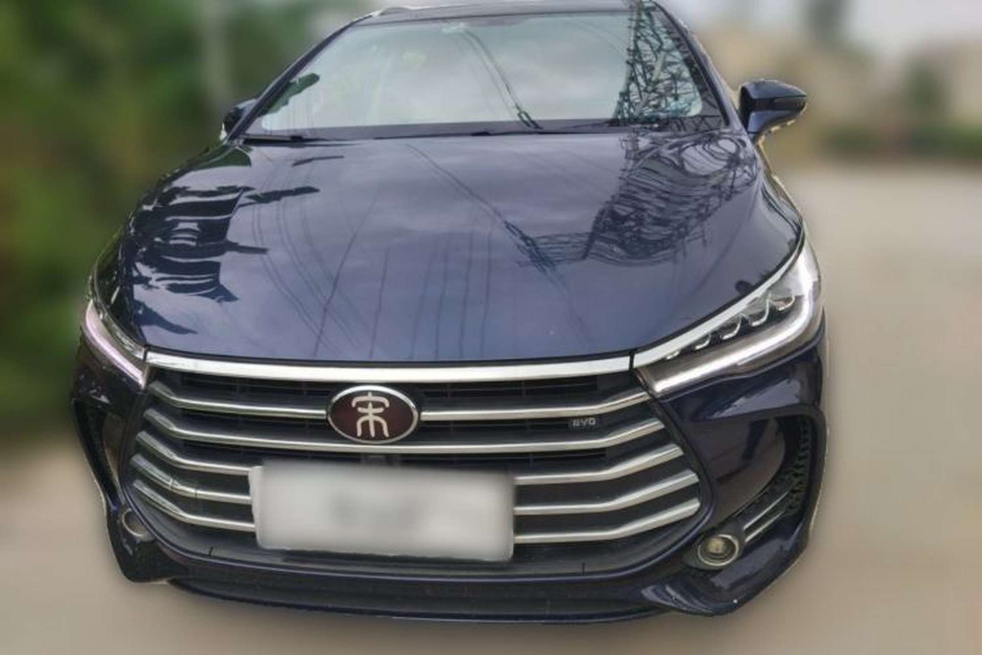 Used BYD Song MAX 2017 1.5T Automatic Smart Connect Elite 7-Seater Front