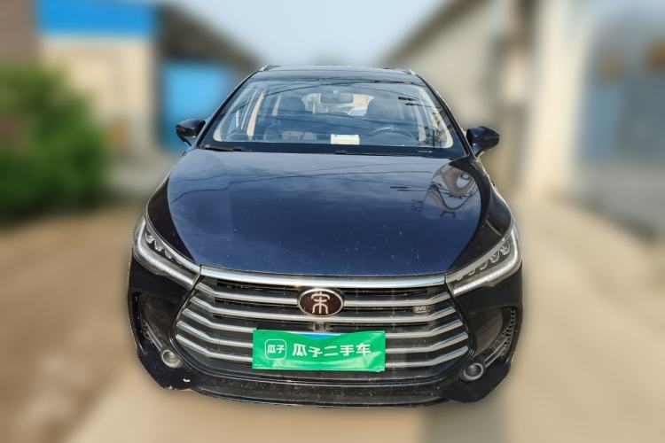 Used BYD Song MAX 2017 1.5T Automatic Smart Connect Luxury 7-Seater Front
