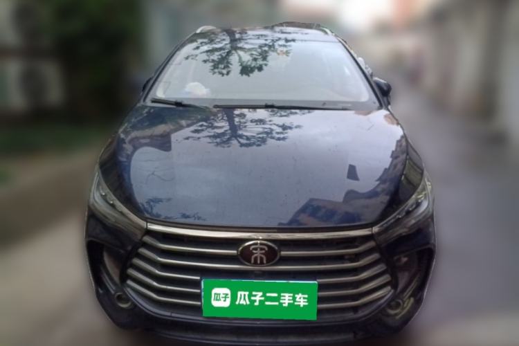 Used BYD Song MAX 2017 1.5T Automatic Smart Connect Elite 7-Seater Front