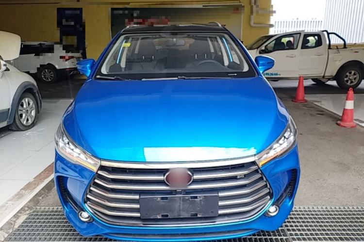 Used BYD Song MAX 2017 1.5T Automatic Smart Connect Elite 7-Seater Front