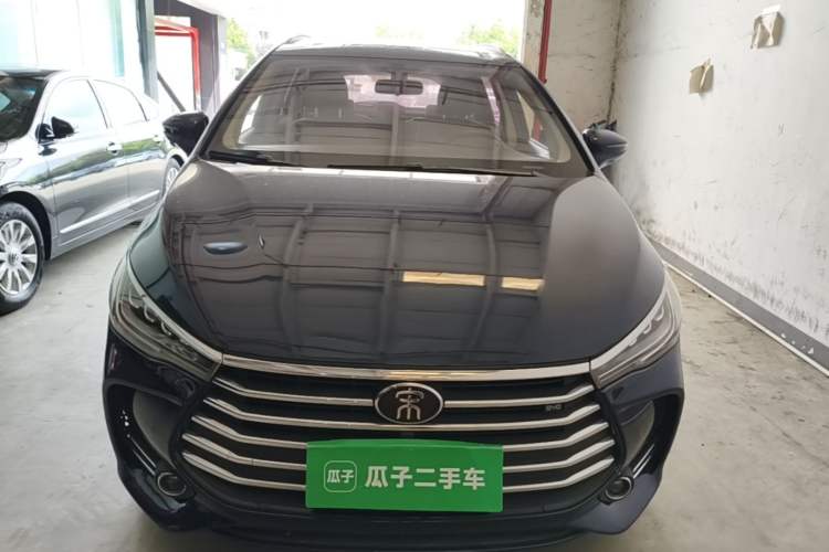 Used BYD Song MAX 2017 1.5T Automatic Smart Connect Elite 7-Seater Front
