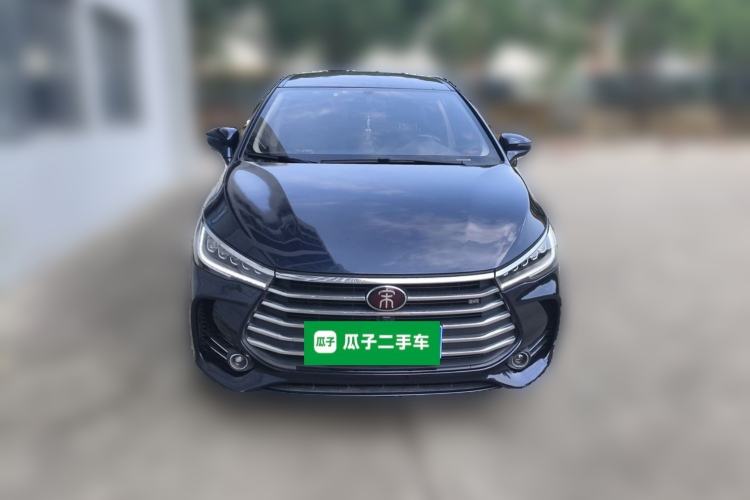 Used BYD Song MAX 2017 1.5T Automatic Smart Connect Luxury 7-Seater Front