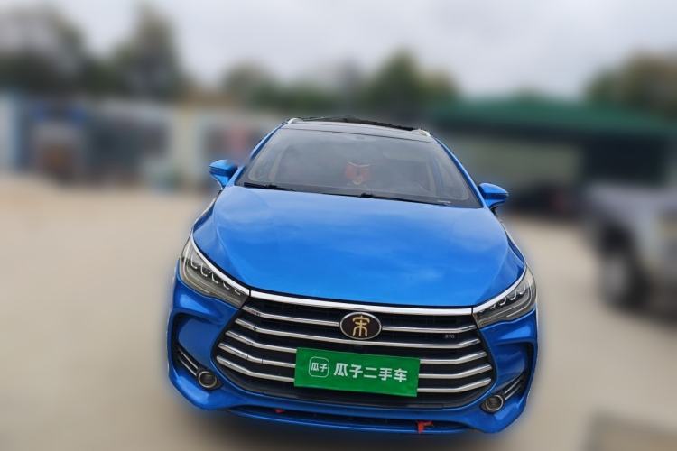 Used BYD Song MAX 2017 1.5T Automatic Smart Connect Elite 7-Seater Front