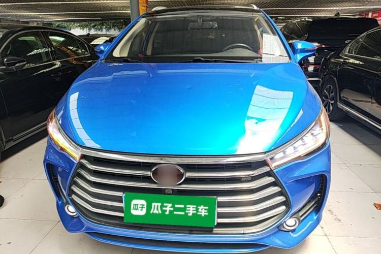 Used BYD Song MAX 2017 1.5T Automatic Smart Connect Elite 7-Seater Front