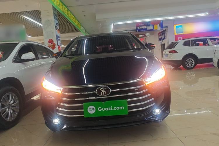 Used BYD Song MAX 2017 1.5T Automatic Smart Connect Elite 7-Seater Front