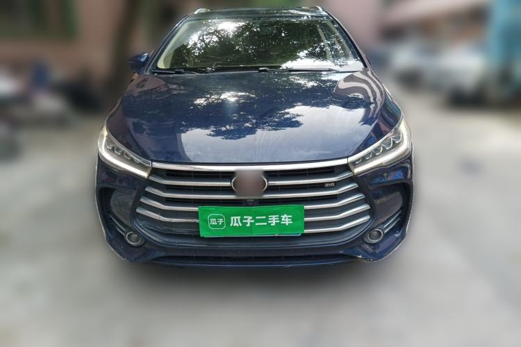 Used BYD Song MAX 2017 1.5T Automatic Smart Connect Elite 7-Seater Front