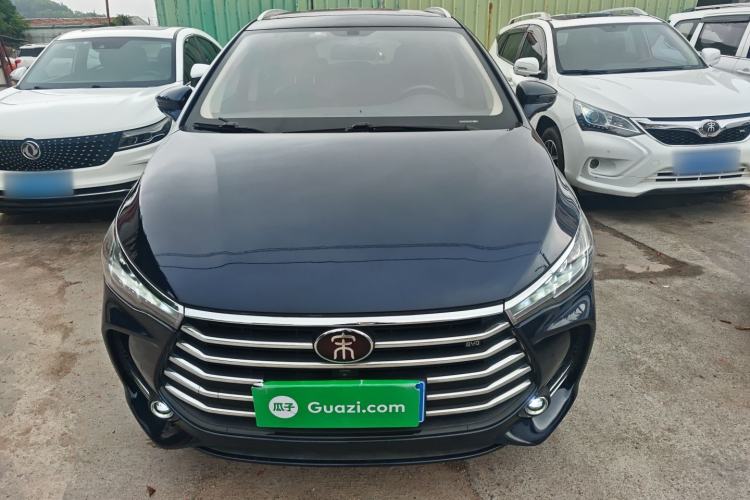 Used BYD Song MAX 2017 1.5T Automatic Smart Connect Prestige 7-Seater Front
