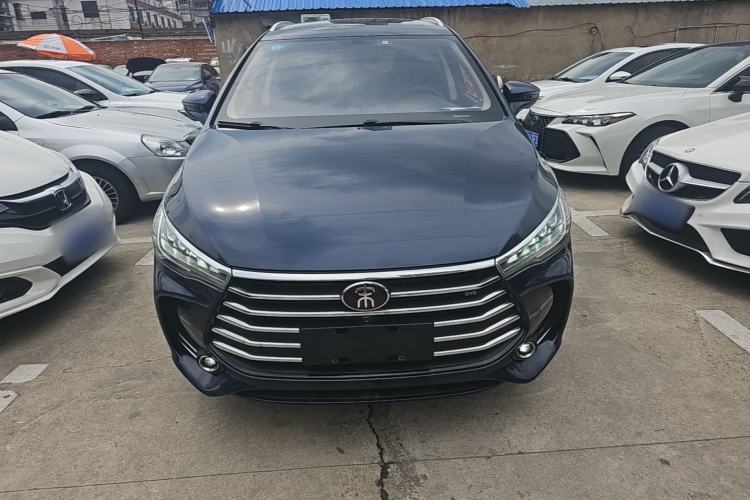 Used BYD Song MAX 2017 1.5T Automatic Smart Connect Prestige 7-Seater Front