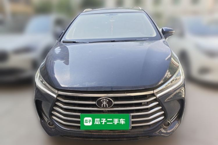 Used BYD Song MAX 2017 1.5T Automatic Smart Connect Elite 7-Seater Front