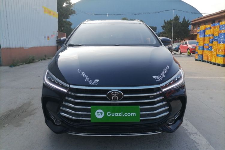 Used BYD Song MAX 2017 1.5T Automatic Smart Connect Elite 7-Seater Front