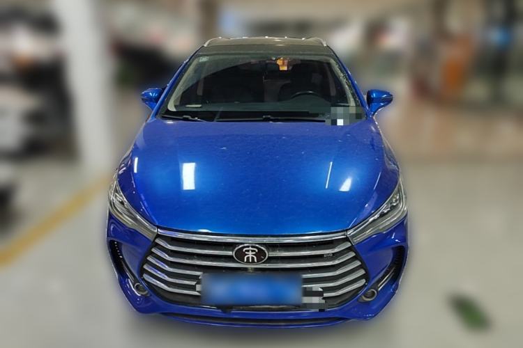 Used BYD Song MAX 2017 1.5T Automatic Smart Connect Prestige 7-Seater Front