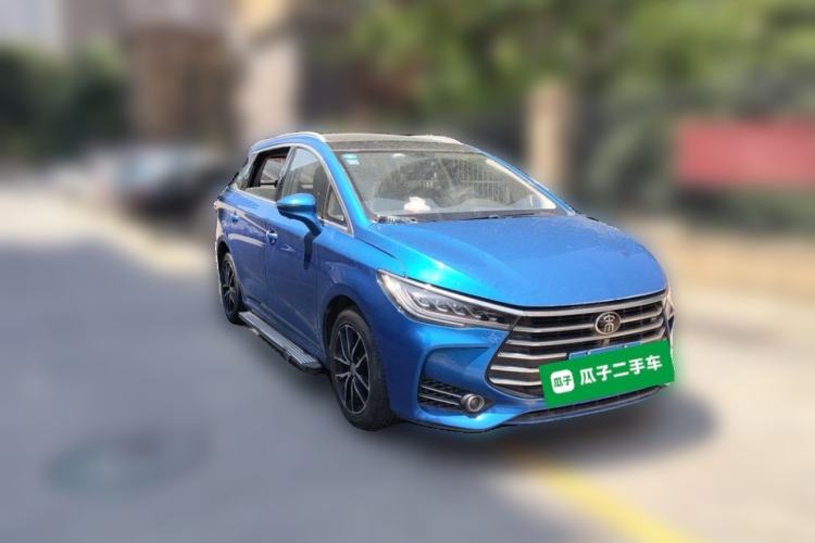 Used BYD Song MAX 2017 1.5T Automatic Smart Connect Elite 7-Seater Front Right 45 Deg