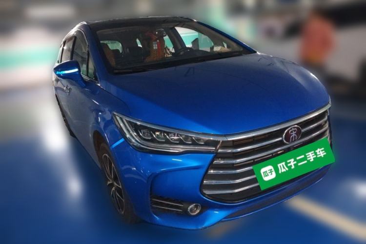 Used BYD Song MAX 2017 1.5T Automatic Smart Connect Prestige 7-Seater Front Right 45 Deg