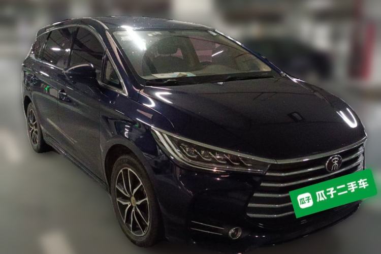 Used BYD Song MAX 2017 1.5T Automatic Smart Connect Luxury 7-Seater Front Right 45 Deg