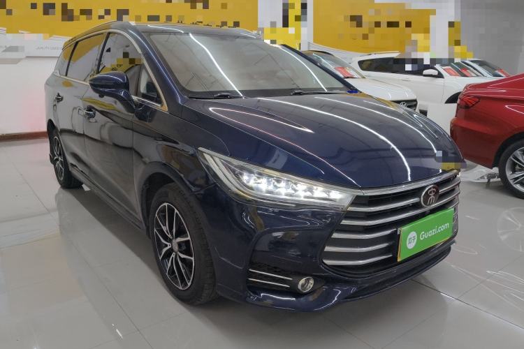 Used BYD Song MAX 2017 1.5T Automatic Smart Connect Elite 7-Seater Front Right 45 Deg