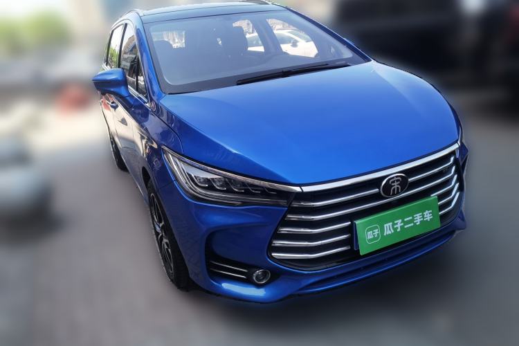 Used BYD Song MAX 2017 1.5T Automatic Smart Connect Elite 7-Seater Front Right 45 Deg
