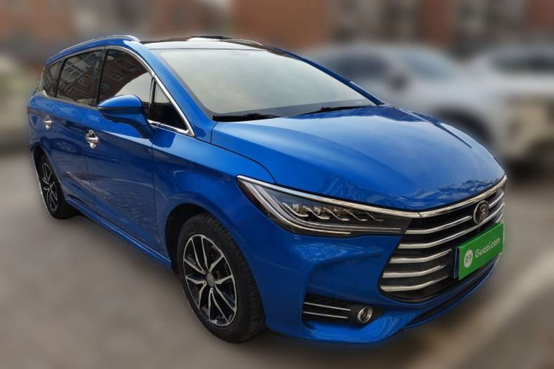 Used BYD Song MAX 2017 1.5T Automatic Smart Connect Prestige 7-Seater Front Right 45 Deg
