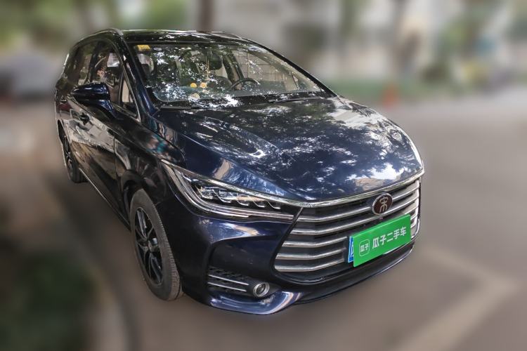 Used BYD Song MAX 2017 1.5T Automatic Smart Connect Prestige 7-Seater Front Right 45 Deg