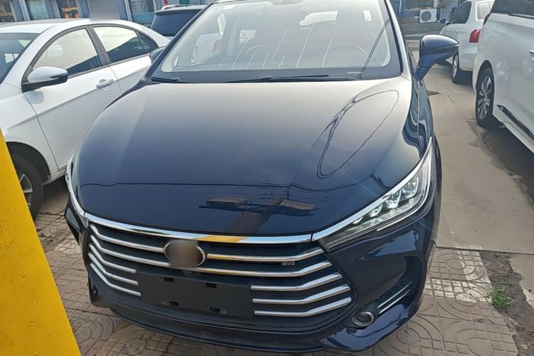 Used BYD Song MAX 2017 1.5T Automatic Smart Connect Luxury 7-Seater Front