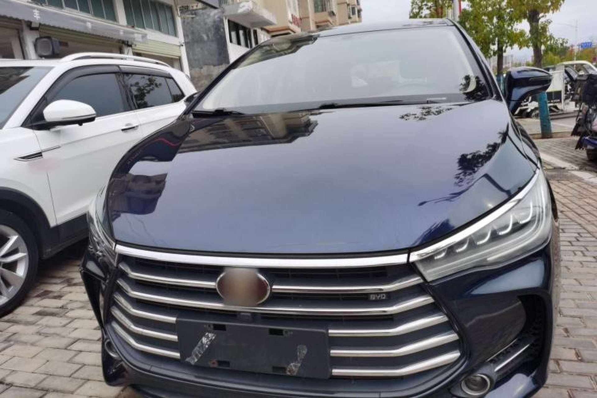 Used BYD Song MAX 2017 1.5T Automatic Smart Connect Luxury 7-Seater Front