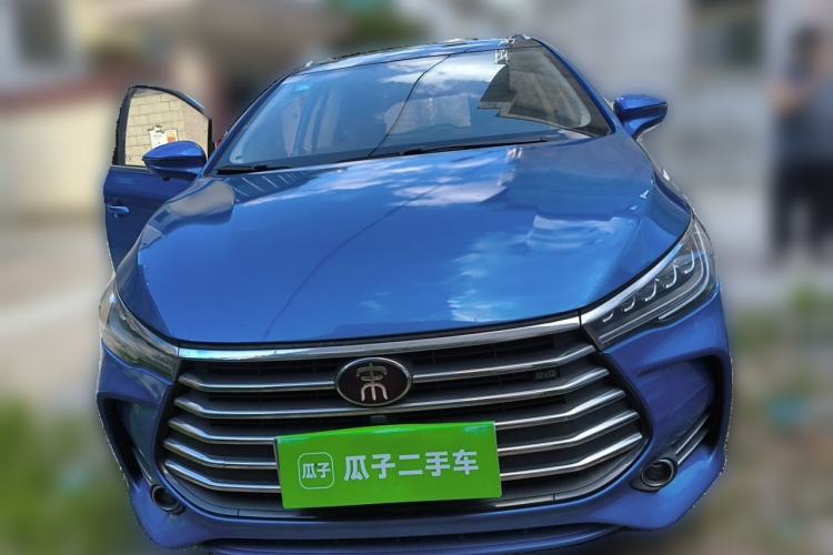 Used BYD Song MAX 2017 1.5T Automatic Smart Connect Elite 7-Seater Front