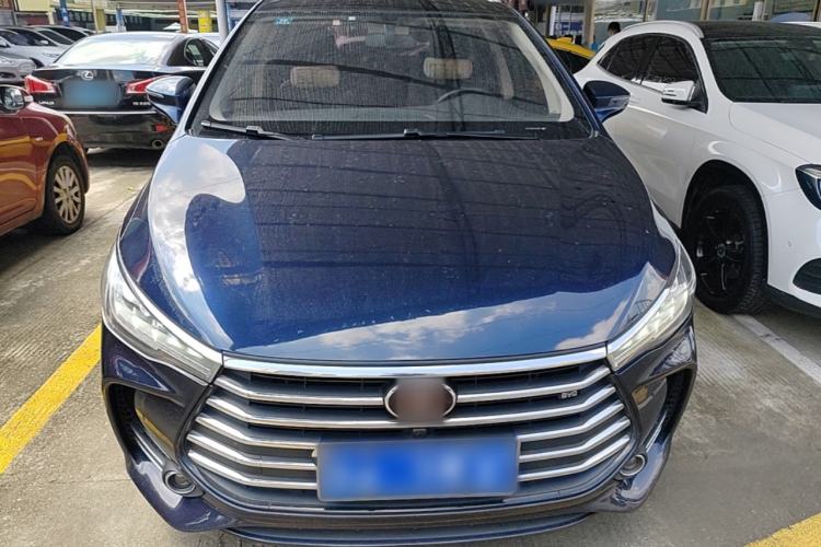 Used BYD Song MAX 2017 1.5T Automatic Smart Connect Elite 7-Seater Front