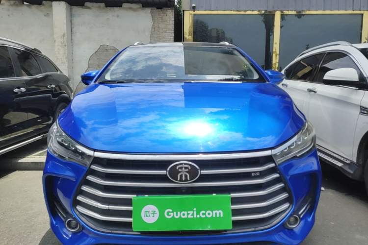 Used BYD Song MAX 2017 1.5T Automatic Smart Connect Prestige 7-Seater Front