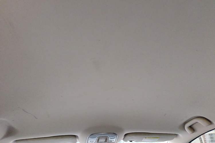 Used BYD Song MAX 2017 1.5T Automatic Smart Connect Luxury 7-Seater Headliner