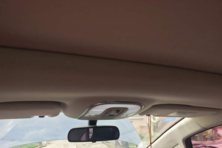 Used BYD Song MAX 2017 1.5T Automatic Smart Connect Elite 7-Seater Headliner