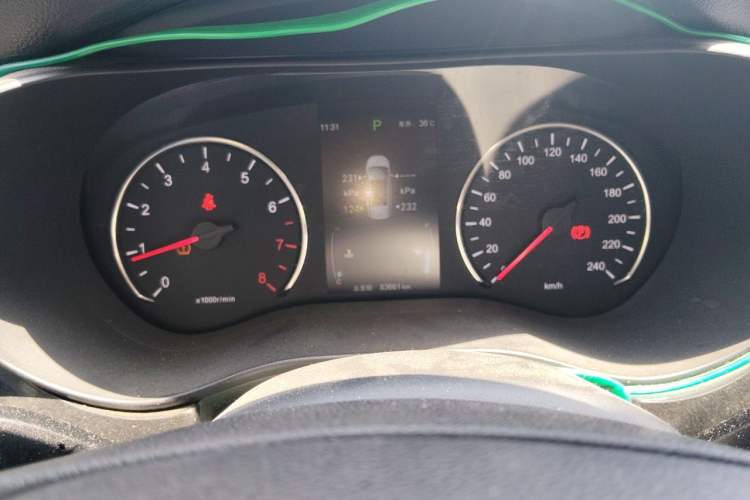 Used BYD Song MAX 2017 1.5T Automatic Smart Connect Elite 7-Seater Instrument Cluster