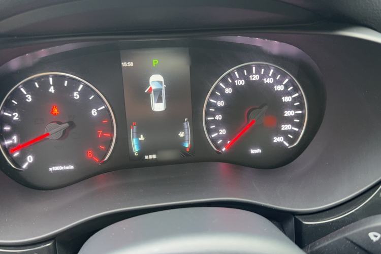 Used BYD Song MAX 2017 1.5T Automatic Smart Connect Prestige 7-Seater Instrument Cluster