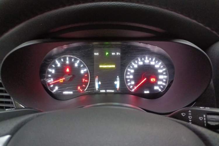 Used BYD Song MAX 2017 1.5T Automatic Smart Connect Elite 7-Seater Instrument Cluster