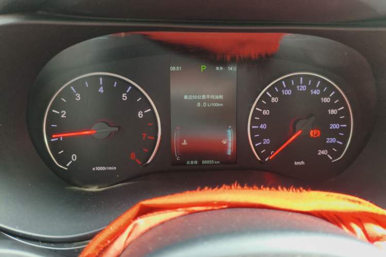 Used BYD Song MAX 2017 1.5T Automatic Smart Connect Elite 7-Seater Instrument Cluster