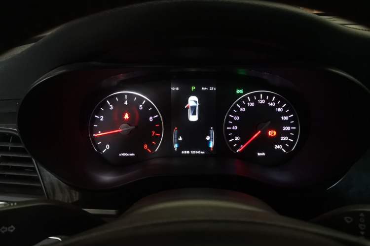 Used BYD Song MAX 2017 1.5T Automatic Smart Connect Elite 7-Seater Instrument Cluster