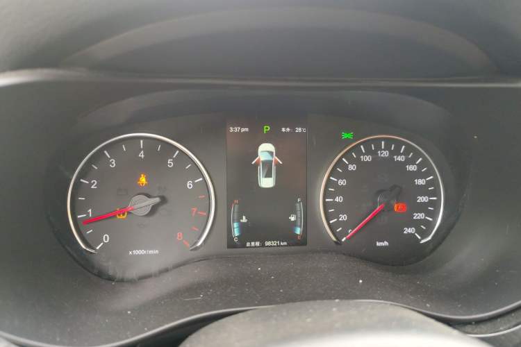 Used BYD Song MAX 2017 1.5T Automatic Smart Connect Elite 7-Seater Instrument Cluster