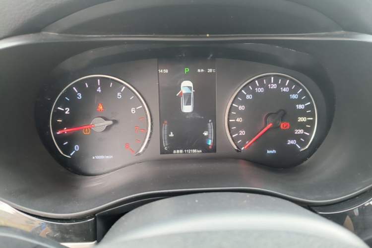 Used BYD Song MAX 2017 1.5T Automatic Smart Connect Prestige 7-Seater Instrument Cluster