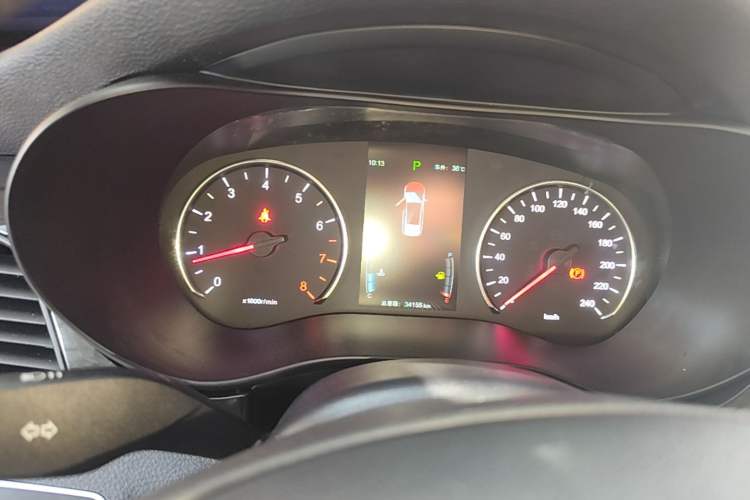 Used BYD Song MAX 2017 1.5T Automatic Smart Connect Elite 7-Seater Instrument Cluster