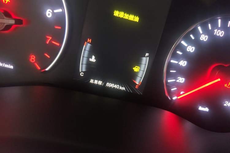 Used BYD Song MAX 2017 1.5T Automatic Smart Connect Elite 7-Seater Instrument Cluster